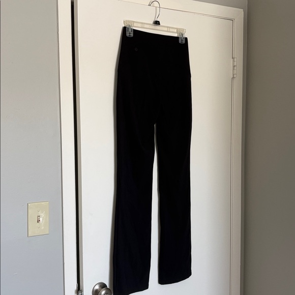 NEW Lululemon Smooth Fit Pull-On High-Rise Pant Black Size 4 - Picture 8 of 8